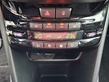 Peugeot 2008 (2017) 1.2PT, ČR, servis.kniha - náhled 18