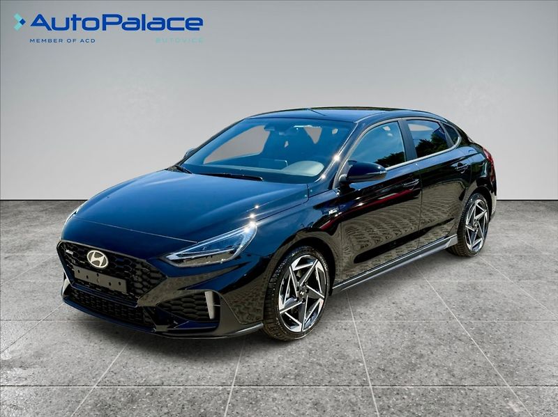 Hyundai i30 1,5 T-GDI GO NLINE! AT - fotka 1 z 12