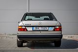 Mercedes-Benz Třídy E 124 C - náhled 6