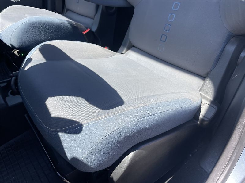 Citroën Berlingo 1,6 HDi 68kw Klima ESP Tažné - fotka 19 z 31