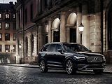 Volvo XC90.