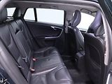 Volvo V60 2,4 D4 V5 120kW AWD R-design - náhled 12