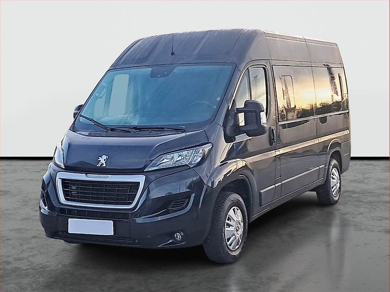 Peugeot Boxer (2019) 2.2 BlueHDi, Bus, 6Míst, ČR - fotka 2 z 17