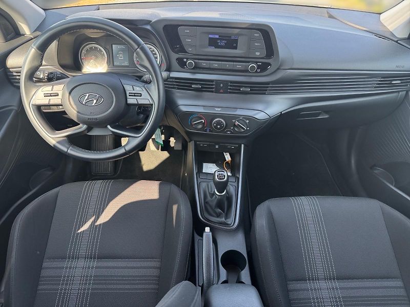 Hyundai Bayon (2024) COMFORT CLUB 1.2i 62kW CZ DPH - fotka 9 z 11