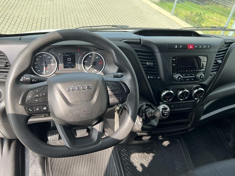 Iveco Daily (2020) 2.3d*115KW*35S16*Kamera - fotka 13 z 31