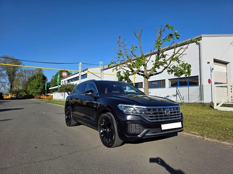 Volkswagen Touareg 3.0 TDI V6 R-Line - fotografie inzerátu