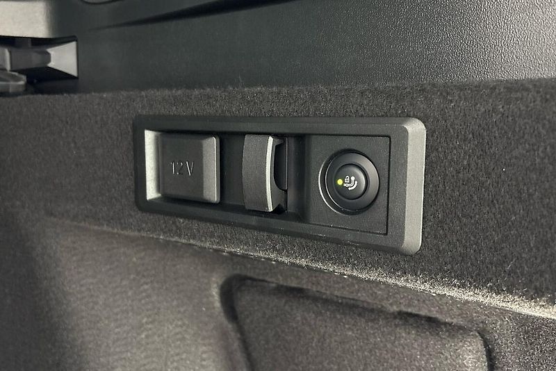 BMW X3 xDrive40d - fotka 10 z 25