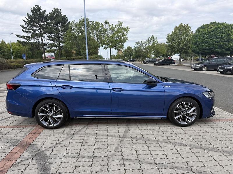 Škoda Superb (2025) 2.0TDi 142kW 4x4 DSG Sportline - fotka 5 z 16