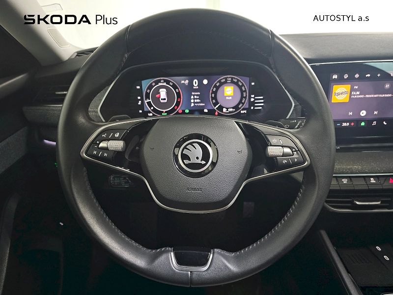 Škoda Octavia (2024) 1.5TSi DSG TOP SELECTION TAŽNÉ - fotka 5 z 30