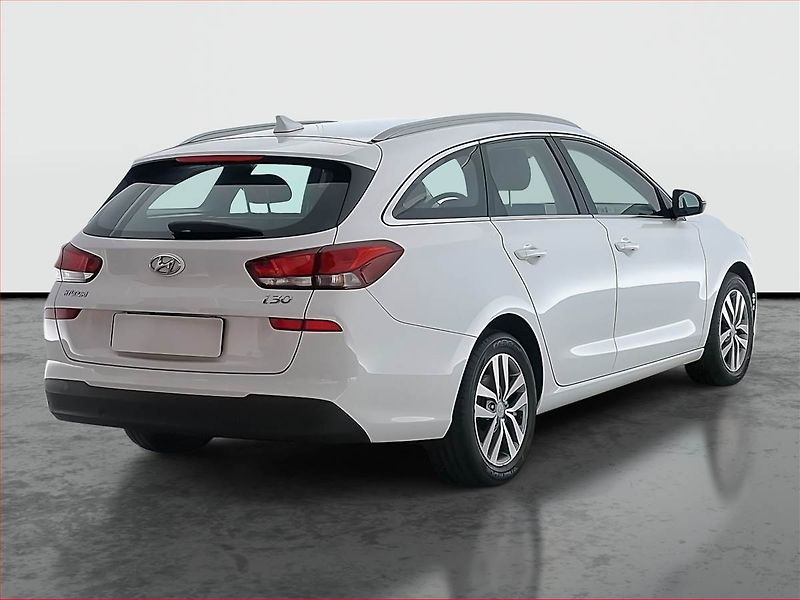 Hyundai i30 (2019) 1.4 T-GDI, Automat, Navi - fotka 5 z 21