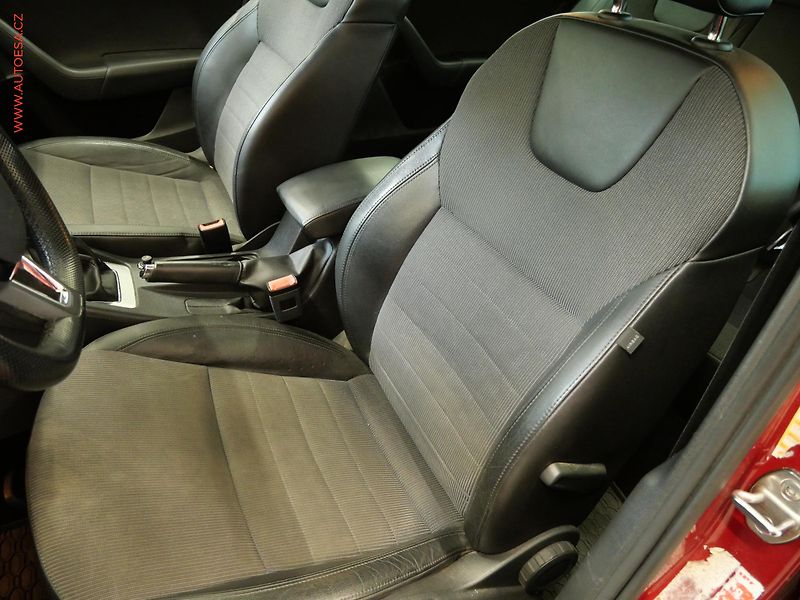 Škoda Octavia (2015) 2.0 TDi, Elegance, TZ - fotka 9 z 22