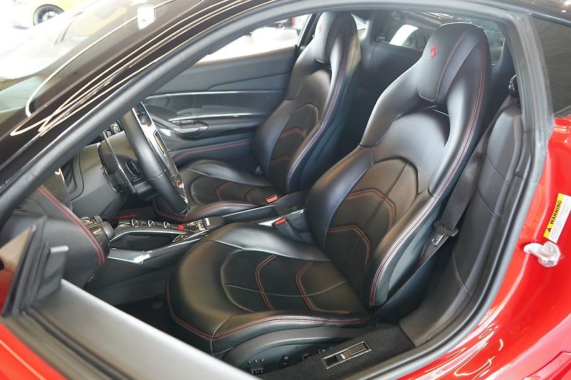 Ferrari 488 Lift/FullCarbon/Camera/Novitec - fotka 21 z 56