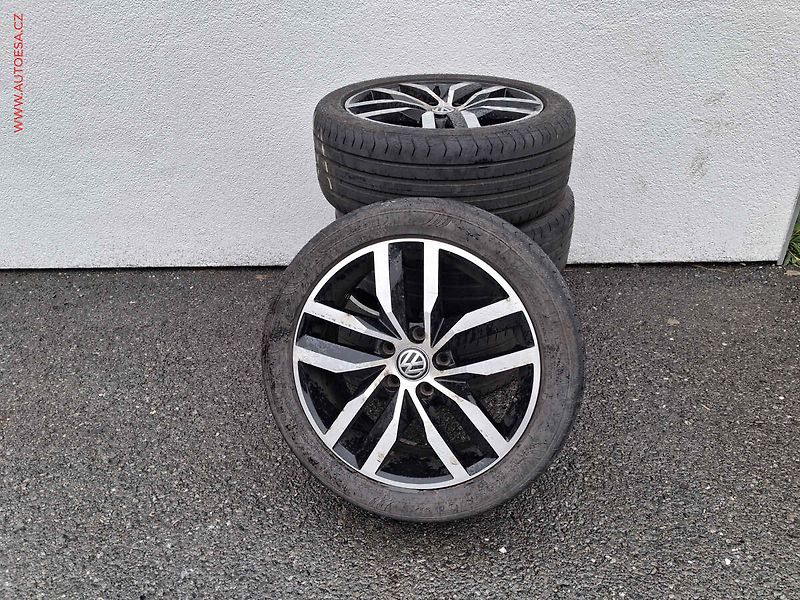 Volkswagen Golf (2014) 1.2 TSi, CUP, +alu kola - fotka 16 z 16