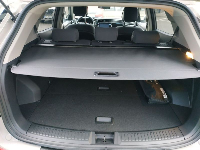 SsangYong Korando 1.5T, Style+2WD, AT, SKLADEM - fotka 9 z 23