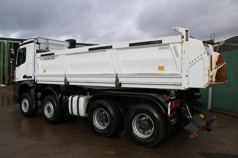 Mercedes-Benz AROCS 3548 8x4 BORDMATIC - fotka 7 z 12