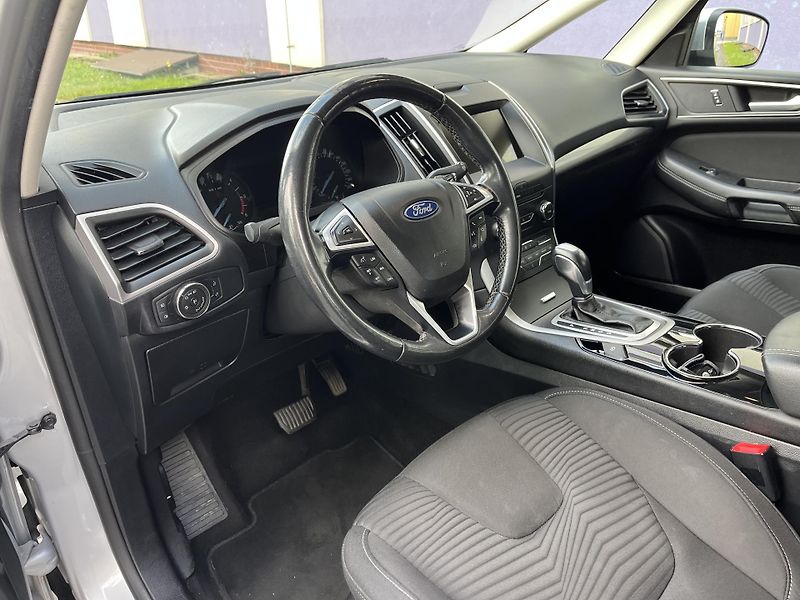 Ford S-MAX 2,0 TDCI /Trend + / servis.kn. - fotka 13 z 36