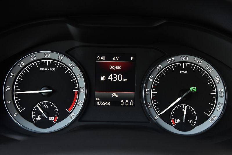 Škoda Kodiaq 2.0 TDi CR SPORT LINE,KŮŽE,LED - fotka 17 z 51