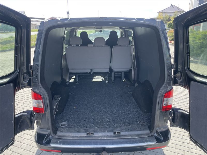 Volkswagen Transporter 2,0 TDi 132kw DSG LONG 5míst T - fotka 8 z 29
