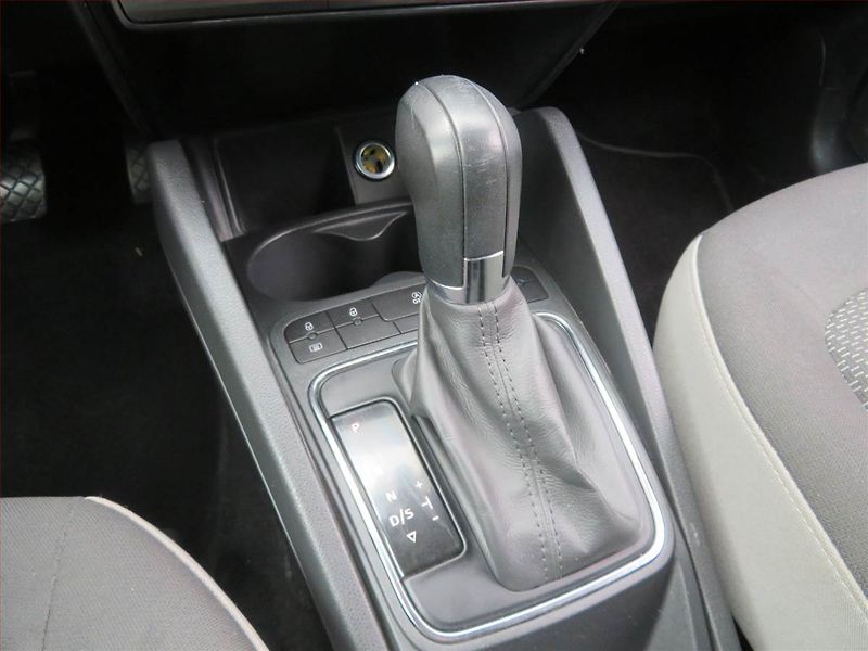 Seat Ibiza (2016) 1.0 TSI, Automat, Bi-Xenony - fotka 13 z 17