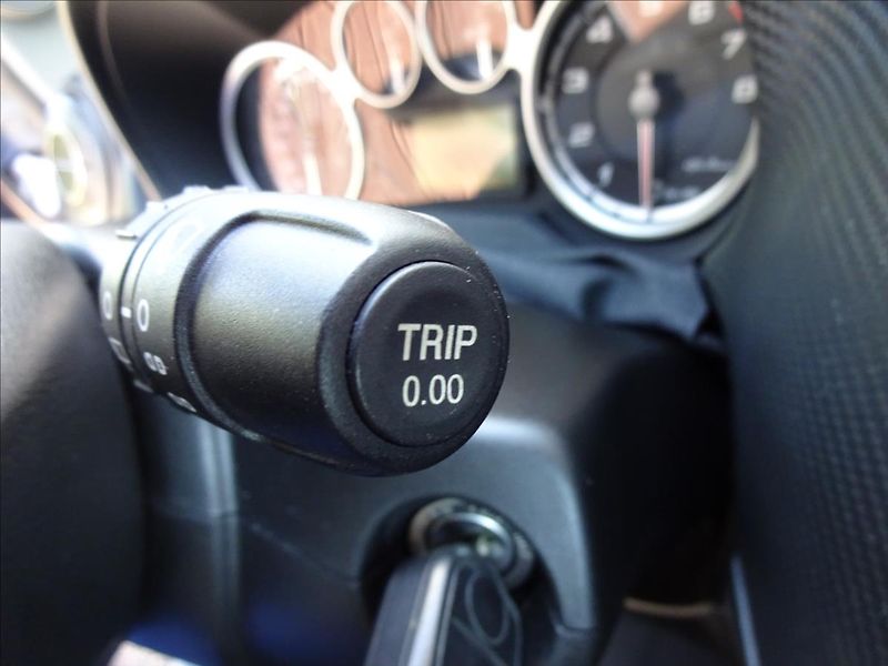 Alfa Romeo MiTo 1,4i 16V - fotka 31 z 42