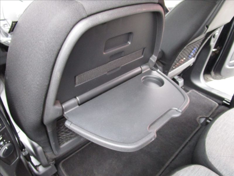 Citroën Grand C4 Picasso 2.0HDi aut. Klima, 7 míst - fotka 28 z 50