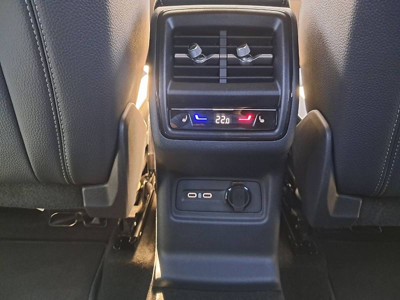 Škoda Kodiaq (2025) SPORTLINE 2.0 TDI / 142 kW 4x4 - fotka 24 z 29