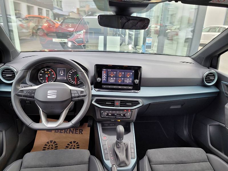 Seat Arona 1.0 TSI DSG Xperience - fotka 15 z 44