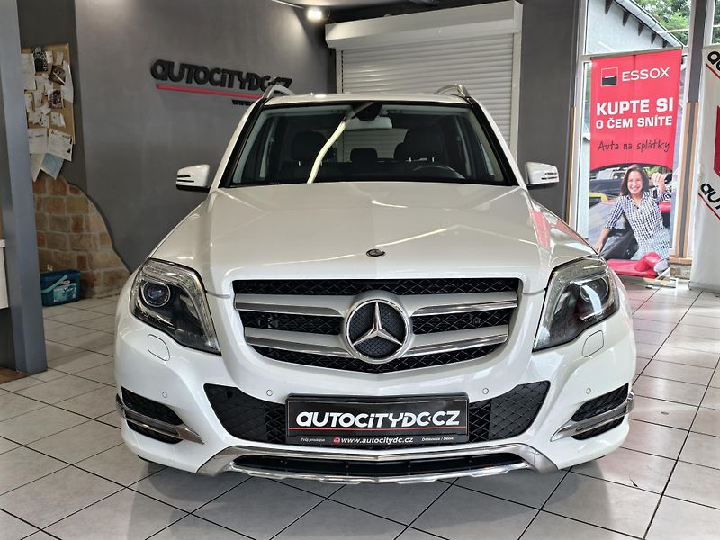 Mercedes-Benz GLK 220 CDI A/T 4MATIC BIXENON ČR - fotka 2 z 24