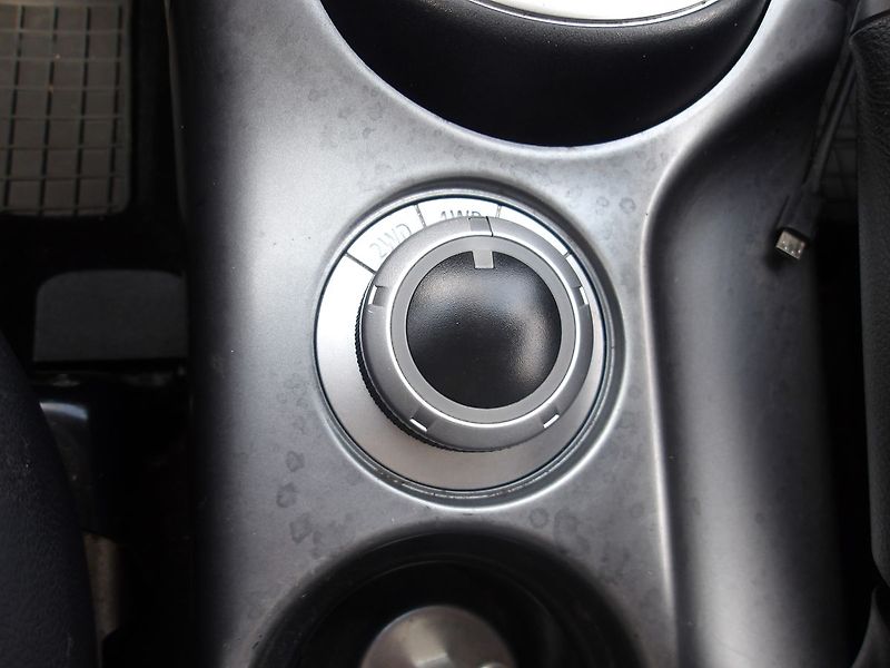 Mitsubishi Outlander 2,3i LPG+BENZIN  AUTOMAT !!! - fotka 28 z 31
