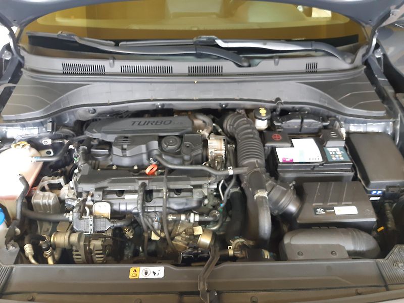 Hyundai Kona 1.6 T-GDI 145KW N-LINE 4WD     - fotka 28 z 31