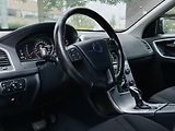 Volvo XC60 2.4D 4x4 AUT SERVISKA TAŽNÉ - náhled 25