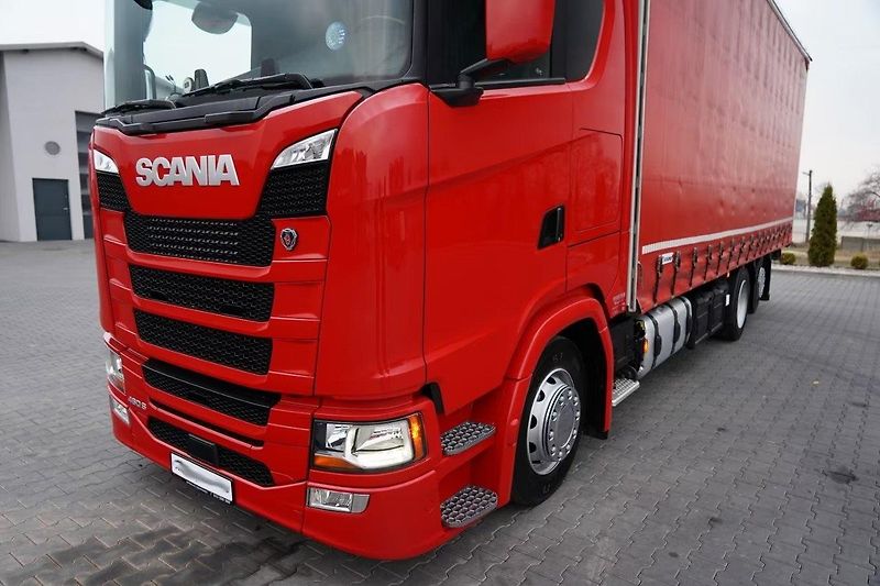 Scania (2023) 460 6x2 shrnovačka EURO 6 - fotka 9 z 24