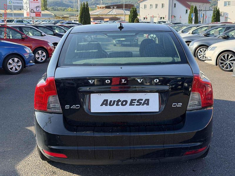 Volvo S40 (2010) 1.6D - fotka 5 z 16