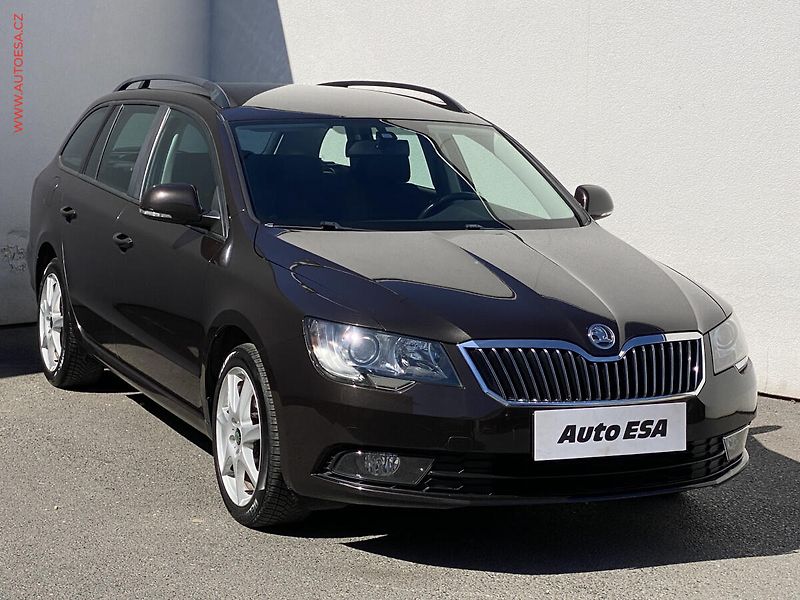 Škoda Superb (2014) 1.4 TSi, Active - fotografie inzerátu