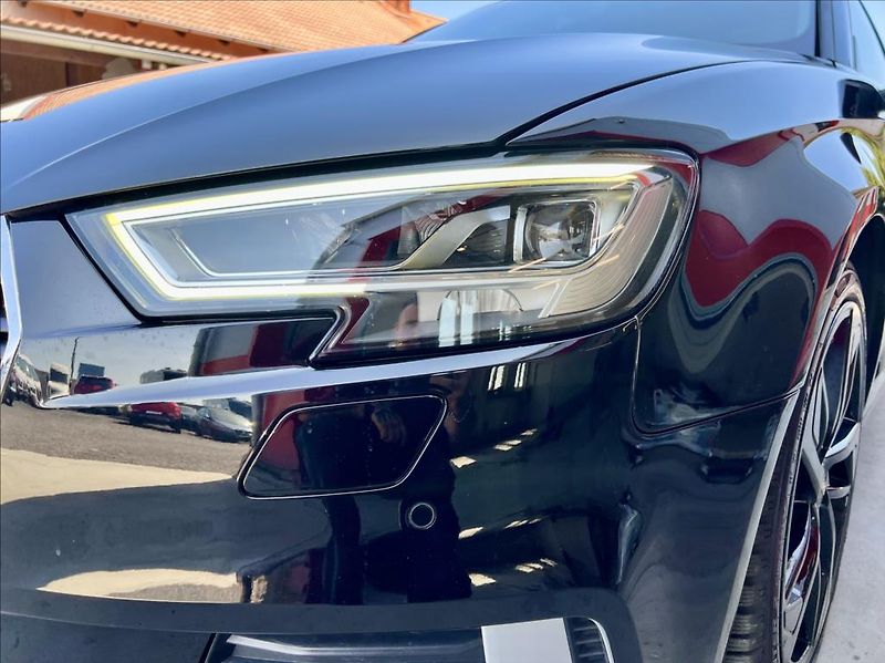 Audi A3 35 TFSi  LED  KLIMA  110kw - fotka 38 z 40