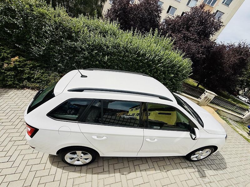 Škoda Fabia (2022) 1,0TSi 70kW Koup.ČR,TAŽNÉ,DPH - fotka 13 z 15