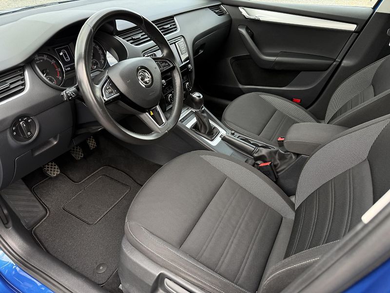 Škoda Octavia 1.5TSi Ambition 110kW ČR - fotka 9 z 19