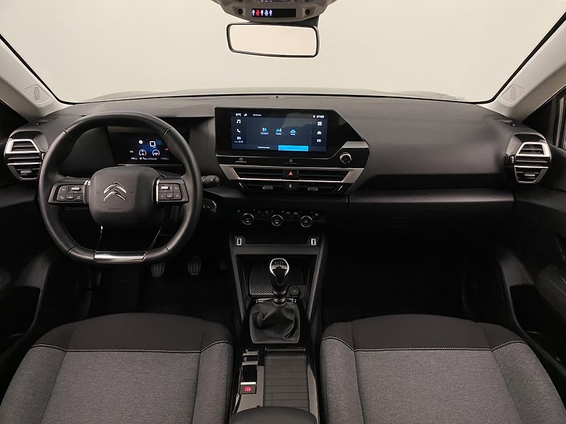 Citroën C4 1.2 PURETECH 74kW CZ - fotka 2 z 39