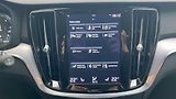 Volvo V60 Cross Country Pro, B4 AWD, 145 - náhled 17