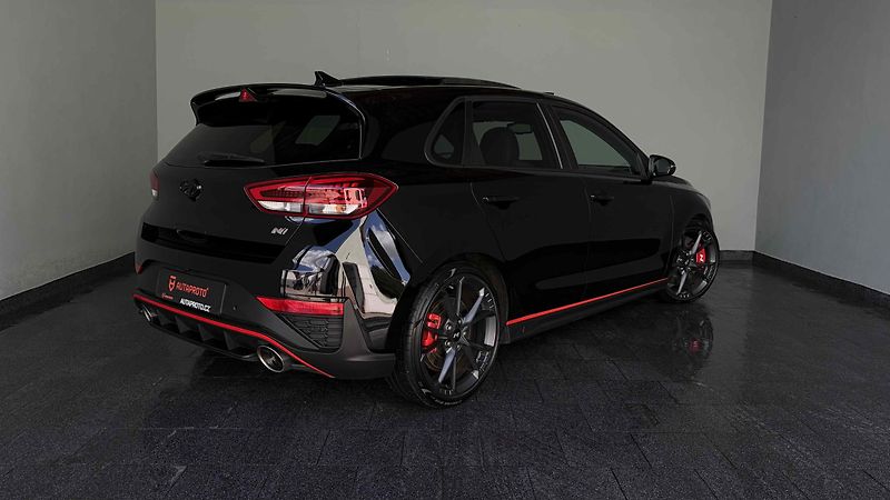 Hyundai i30 (2024) N-Perfor-206kW-26tkm-PPF-8xALU - fotka 6 z 18