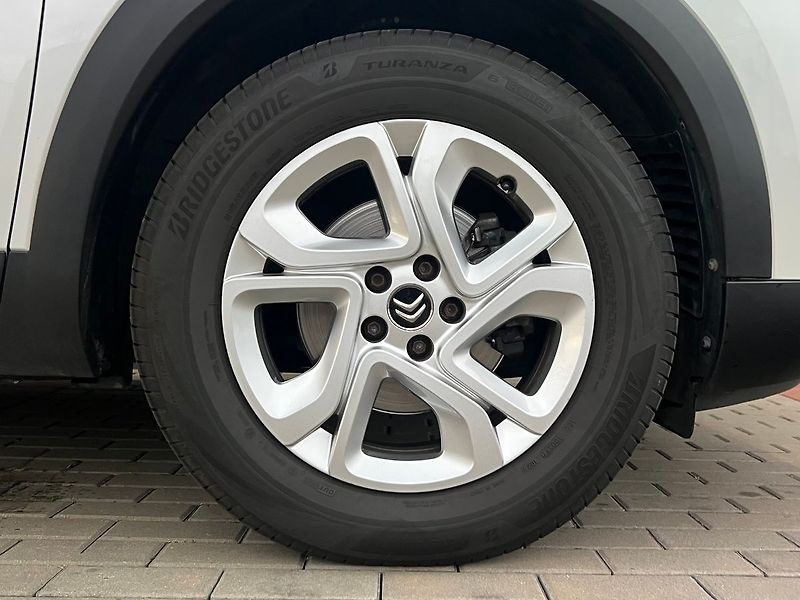 Citroën C5 Aircross (2019) 1.2 PureTech 96kW SHINE - fotka 9 z 49
