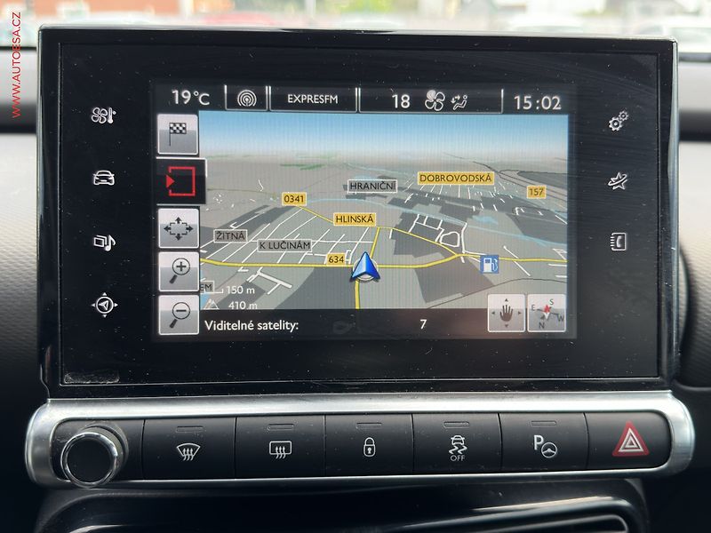 Citroën C4 Cactus (2014) 1.6 HDi, 2.maj,ČR, AT, LED - fotka 14 z 19
