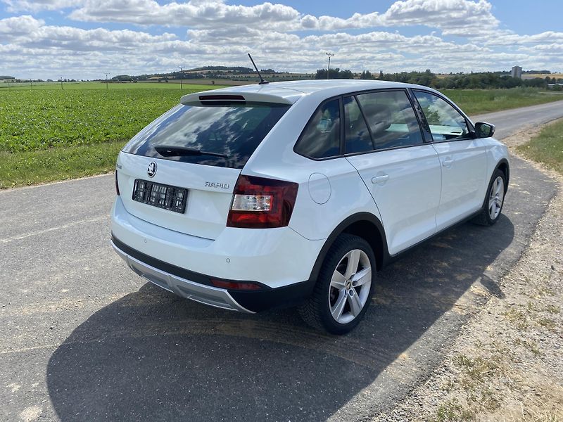 Škoda Rapid (2017) 1,4tsi DSG Scout - fotka 5 z 21