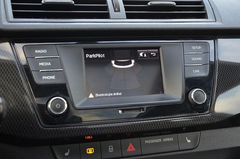 Škoda Fabia (2018) Monte Carlo 1.0 TSi PANORAMA - fotka 25 z 37