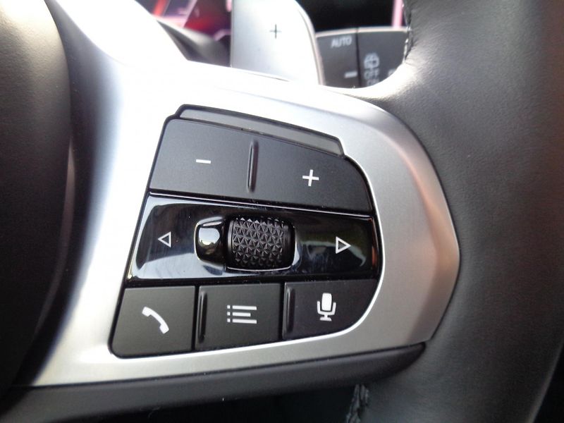 BMW X5 xDrive30d M-Sport - fotka 16 z 28