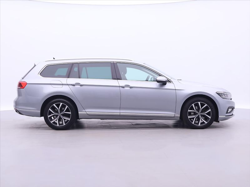 Volkswagen Passat 2,0 TDI 110kW DSG Elegance DPH - fotka 8 z 34