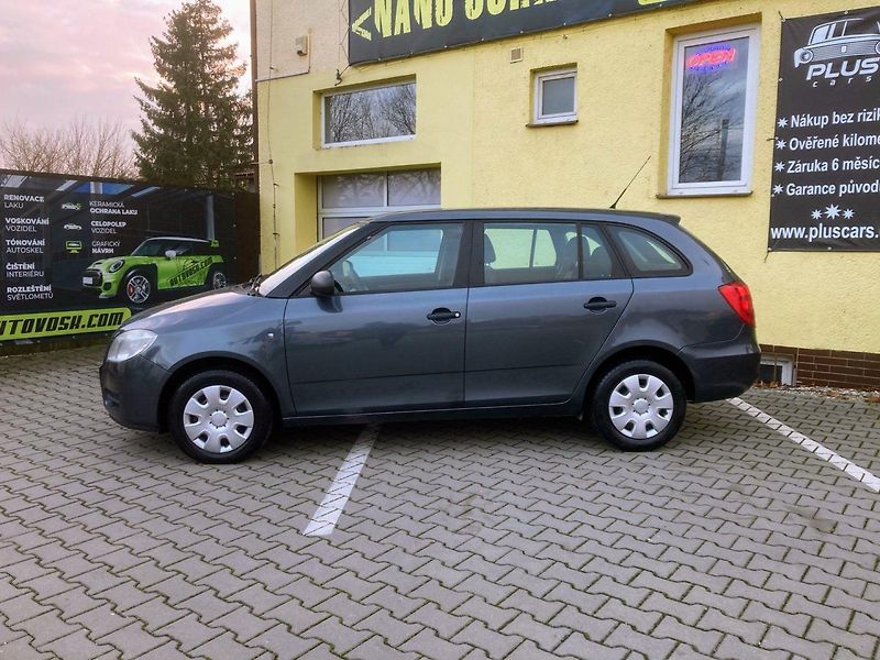 Škoda Fabia 1,4i (63kW) Combi*KLIMATIZACE* - fotka 6 z 19