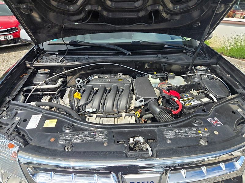 Dacia Duster (2011) 1.6 i 16V - fotka 18 z 19