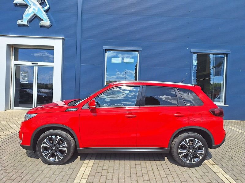 Suzuki Vitara (2019) ELEGANCE 1,4 BoosterJet 140k M - fotka 2 z 19