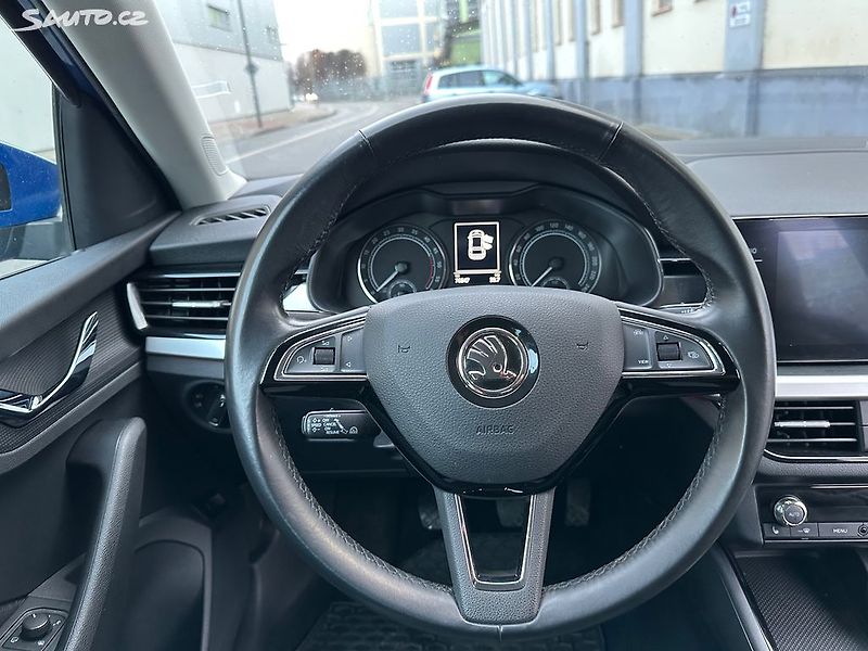 Škoda Scala 1,6 TDI Style, park. kamera - fotka 19 z 30